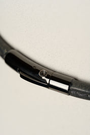 The Lockable Peek-A-Boo | Leather Day Collar